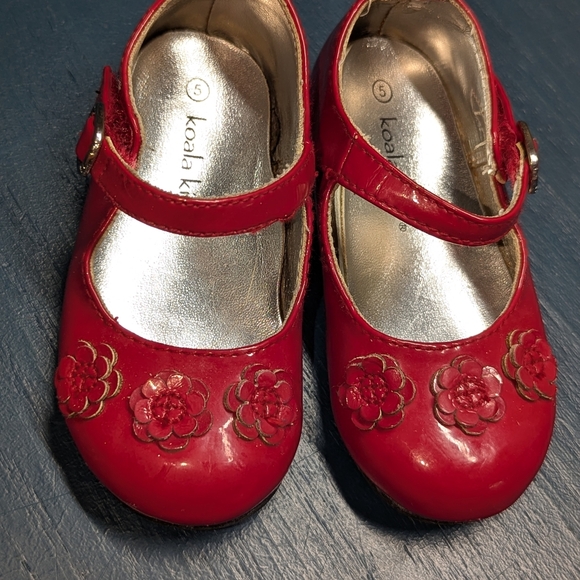 Sz 5 Toddler Red Kids Mary Jane Shoes - Picture 2 of 6